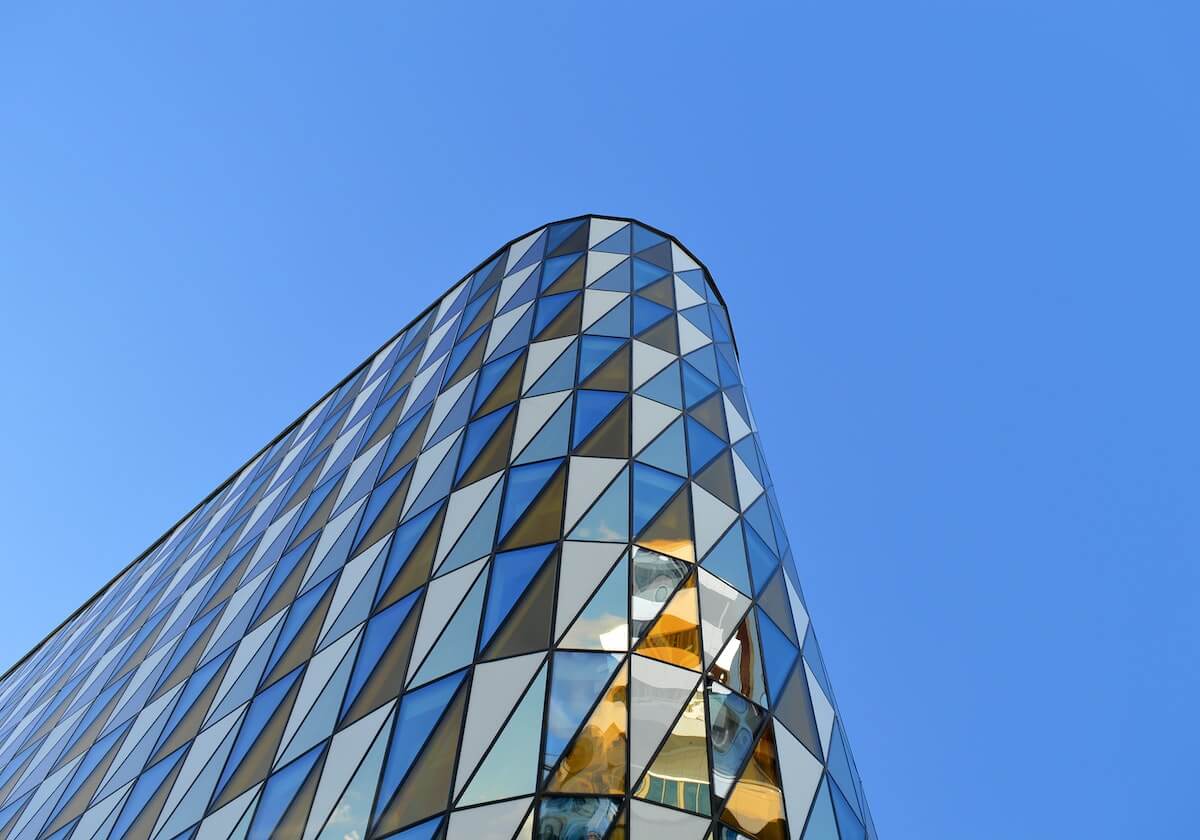 谜题重现:美容店特性服务相关案件